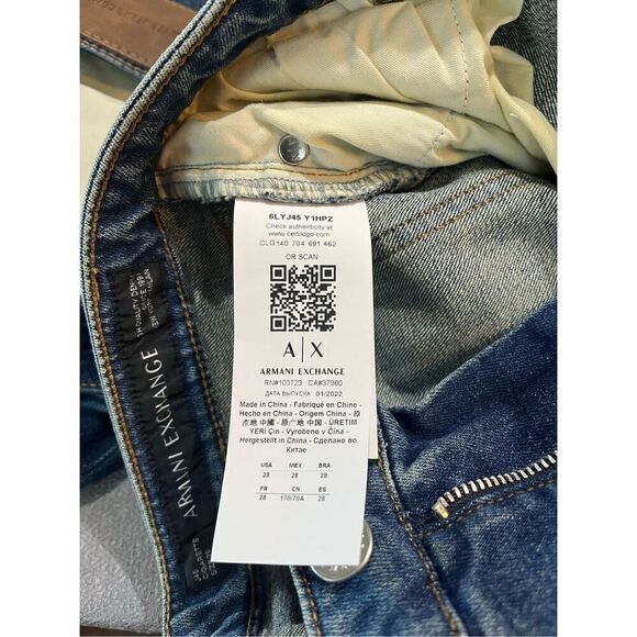 A|X Armani Exchange Women's, J45 Cigarette Super Skinny Mid-Rise Jeans - Picture 8 of 8